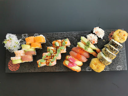 Tilbud på luksus sushi takeaway! Gourmet Nagoya (30 stk.) - SPAR 39 kr.!